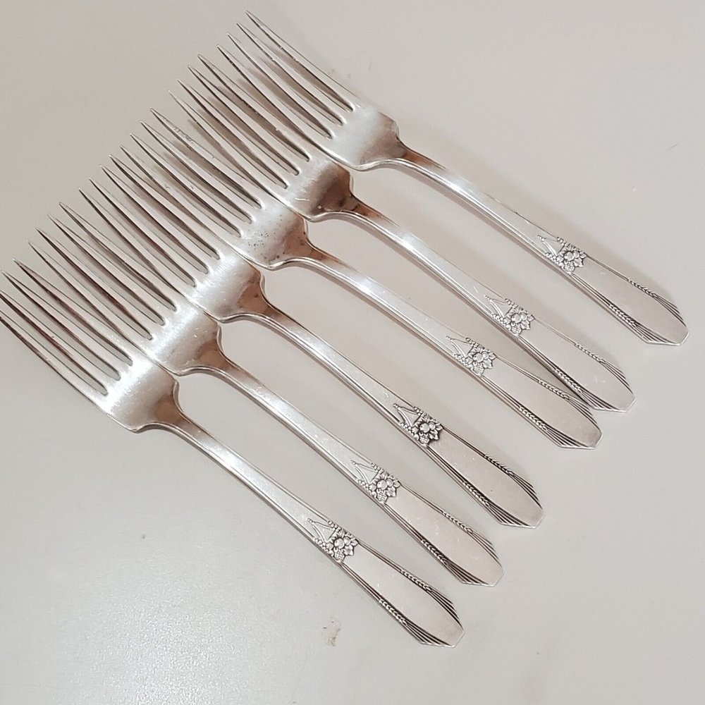 5) International Silver Festival Hiawatha Plate Dinner Forks silverplate 1938